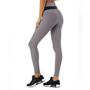 Alo yoga leggings